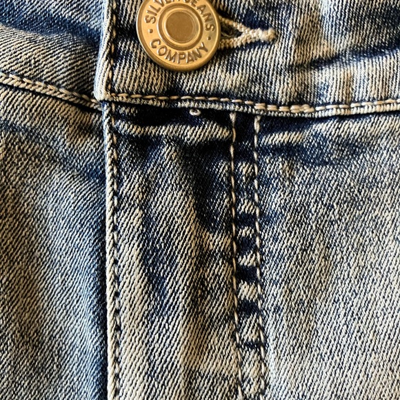 Girls Silver Jean shorts - Picture 2 of 6